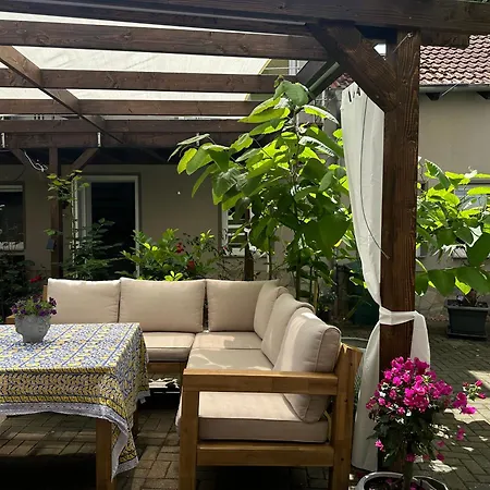 Idyllisches Haus In Direkt An Der Saale イェーナ