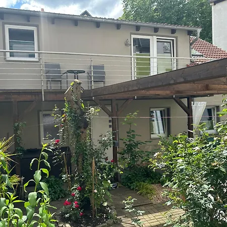 アパート Idyllisches Haus In Direkt An Der Saale