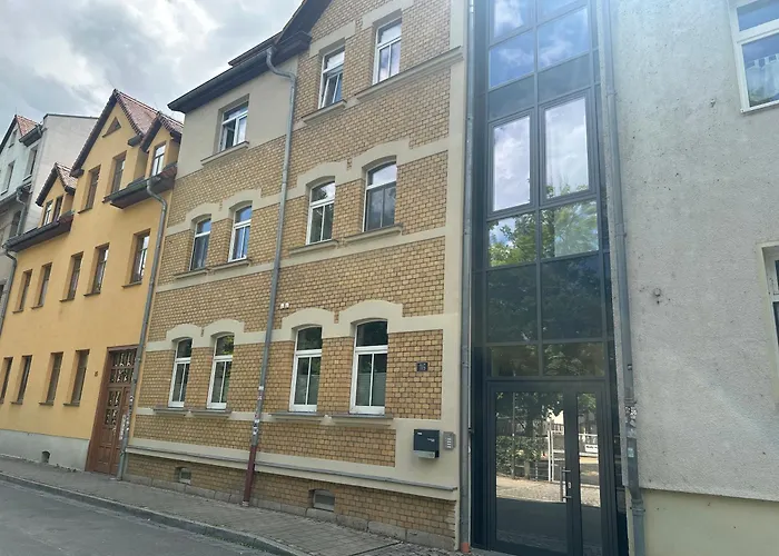 Idyllisches Haus In Direkt An Der Saale *