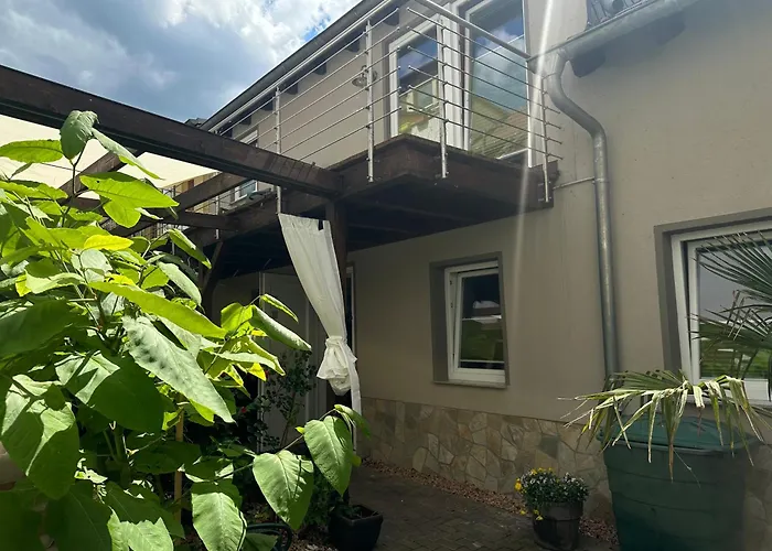 アパート Idyllisches Haus In Direkt An Der Saale