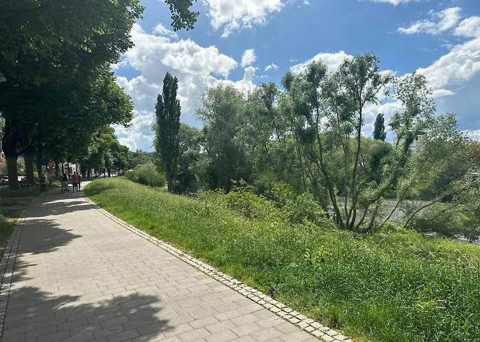 Idyllisches Haus In Direkt An Der Saale アパート *